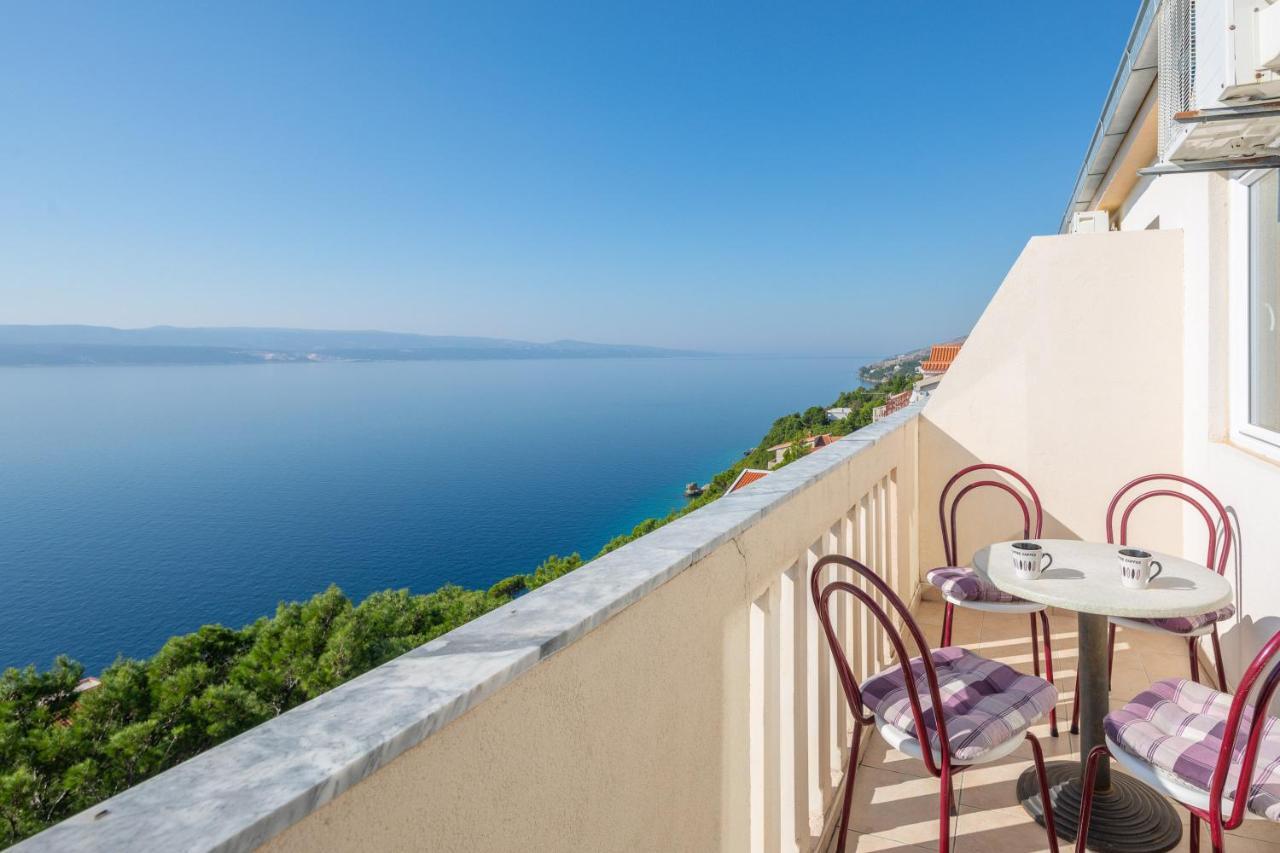 Apartments & Restaurant Galeb Marusici (Split-Dalmatia) Exterior foto